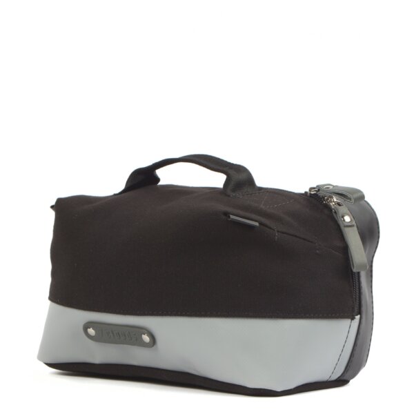 Lot 7.4 – black-grey