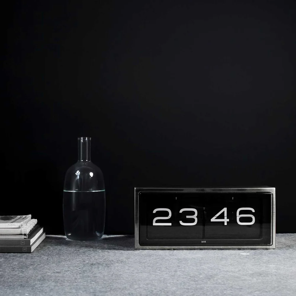 LEEF Amsterdam Brick Wanduhr / Tischuhr in Silber