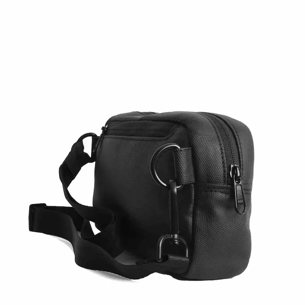 Margelisch Lowen 1 breast pocket in black