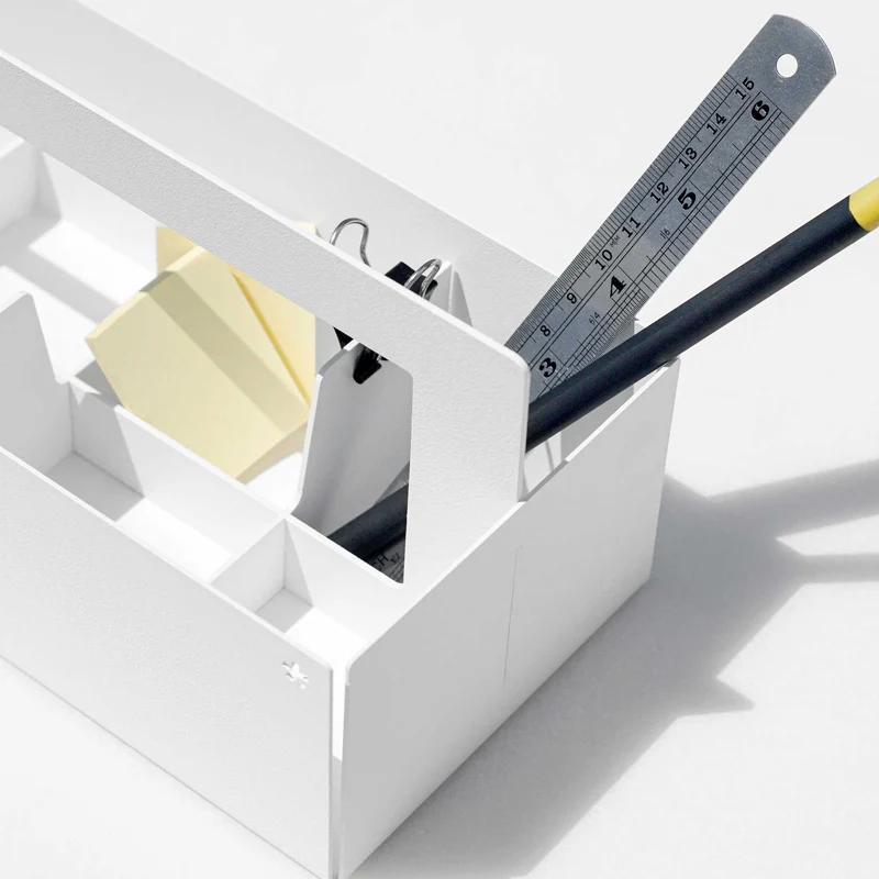 Toolbox Boîte à outils pour le bureau en blanc - Suisse - One Horizon